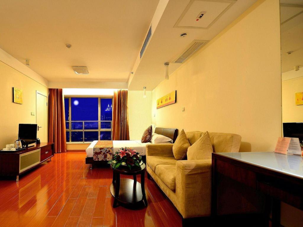 Kingtown Hotel Hongqiao Shanghai Bagian luar foto