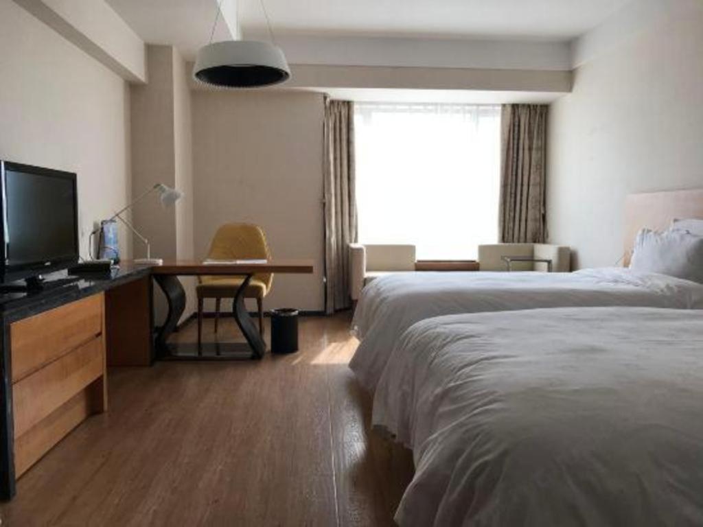 Kingtown Hotel Hongqiao Shanghai Bagian luar foto