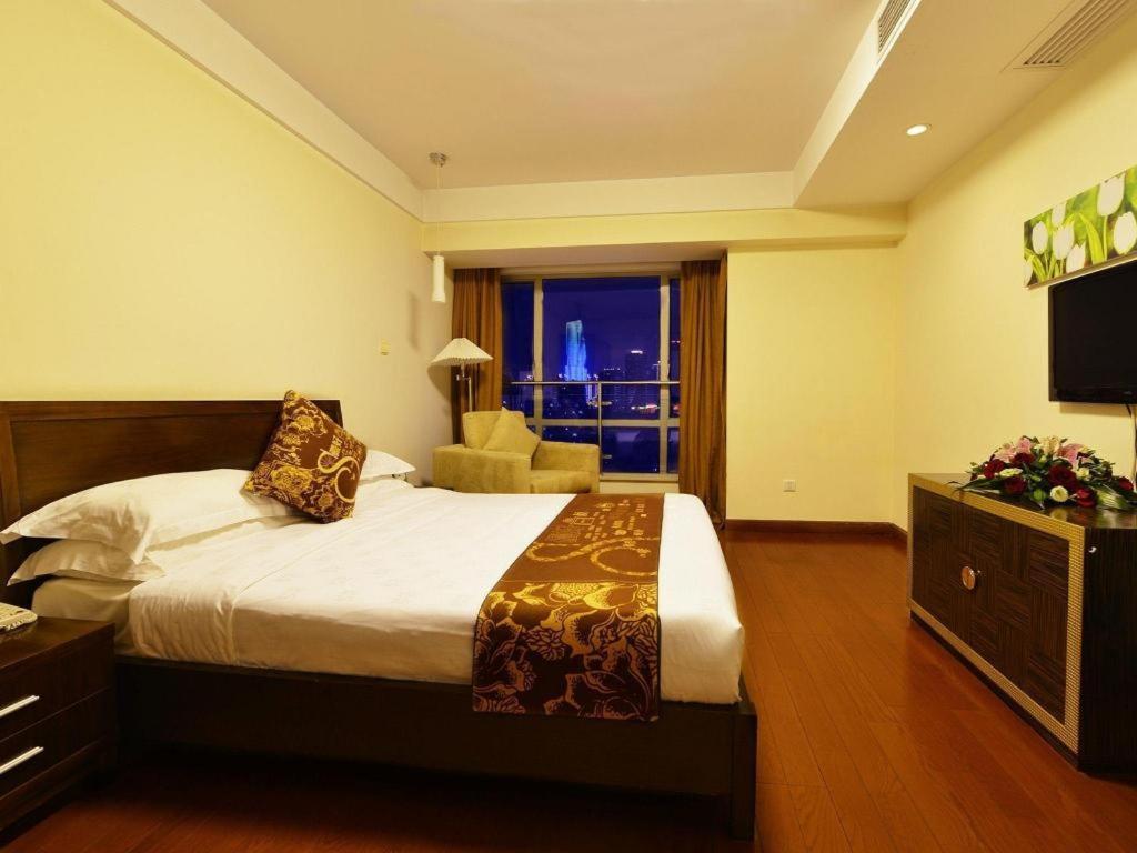 Kingtown Hotel Hongqiao Shanghai Bagian luar foto