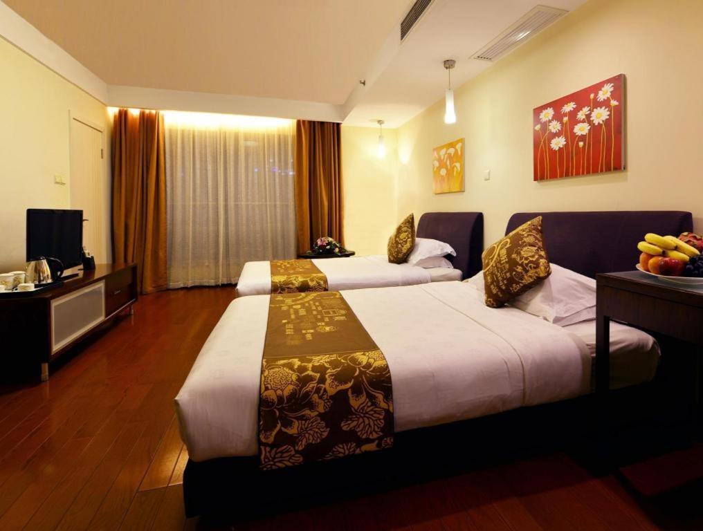 Kingtown Hotel Hongqiao Shanghai Bagian luar foto