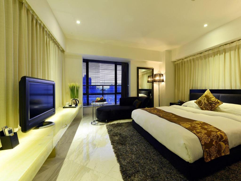 Kingtown Hotel Hongqiao Shanghai Bagian luar foto