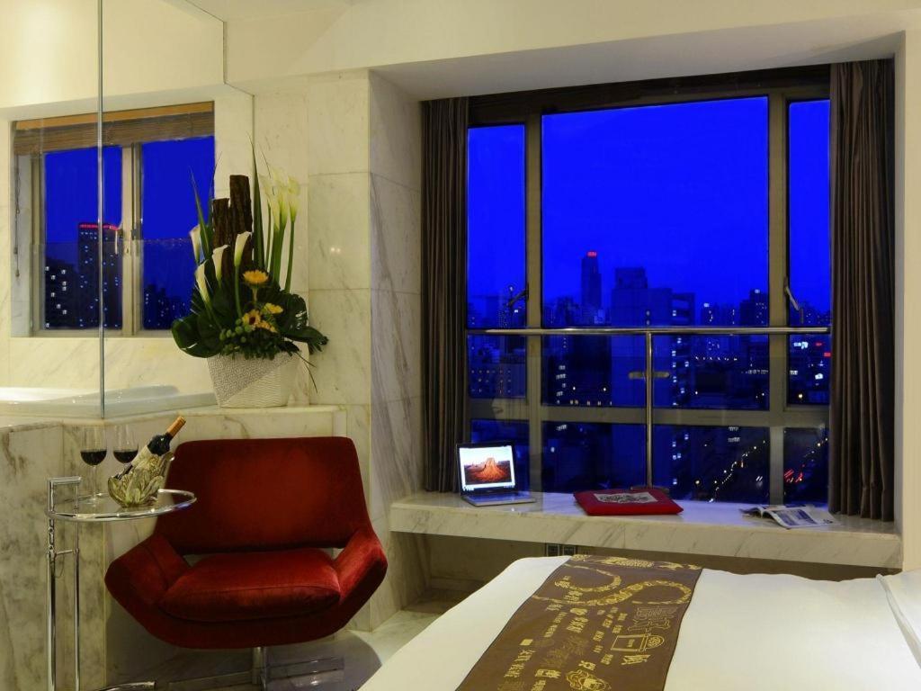 Kingtown Hotel Hongqiao Shanghai Bagian luar foto